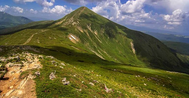 Петрос та Говерла